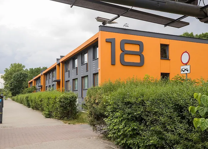 Shortstaypoland Batorego Apartament *